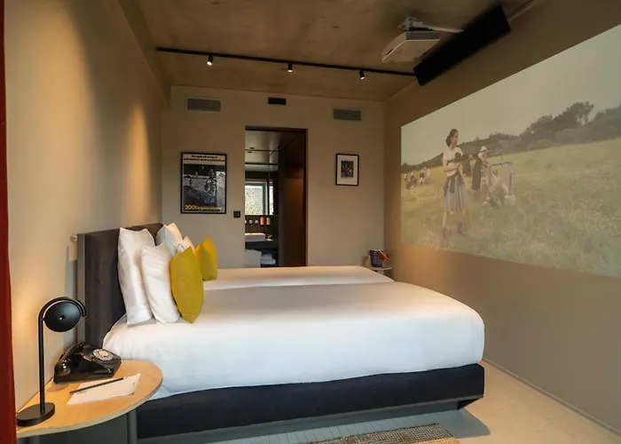 Mk2 Hotel Paradiso Nation Parijs